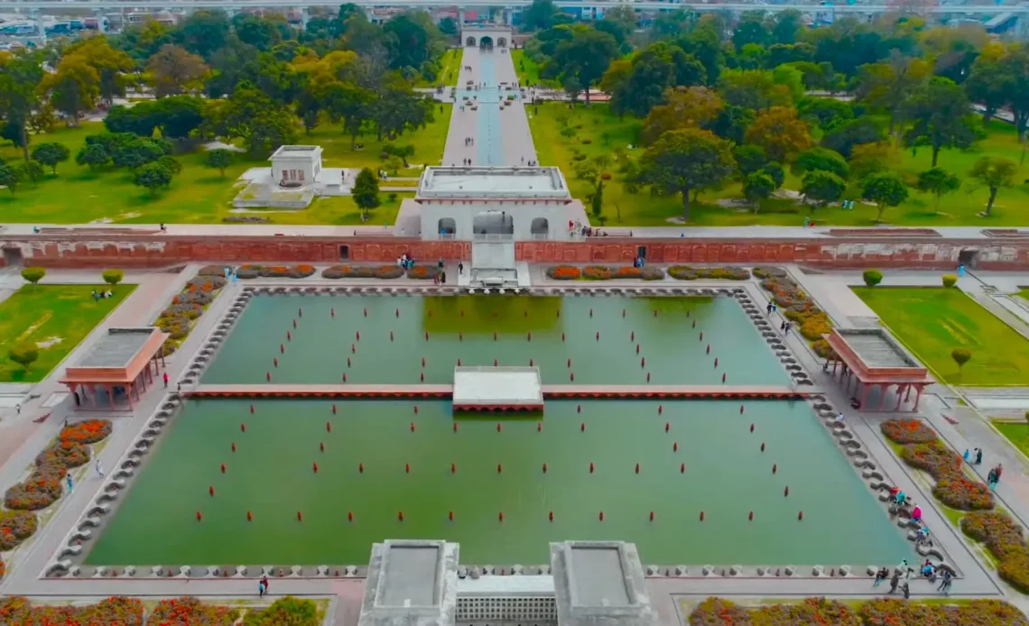 Exploring the Beauty of Shalimar Garden in Lahore-Shalimar Bagh